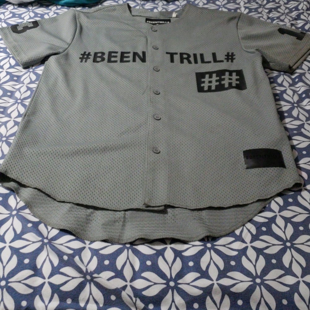 Men's shirt